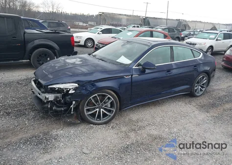 2024 Audi A5 Sportback Premium Plus 45 Tfsi Quattro S Tronic z USA, uszkodzony, nr VIN WAUFACF59RA064411